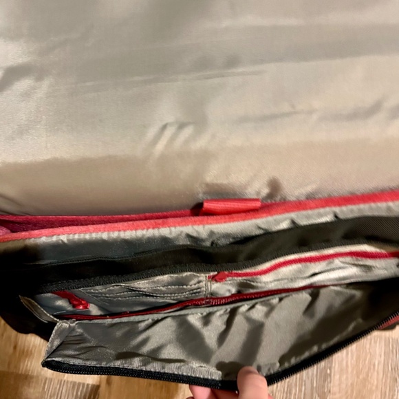 Belkin Laptop Bag NWT - Picture 4 of 6